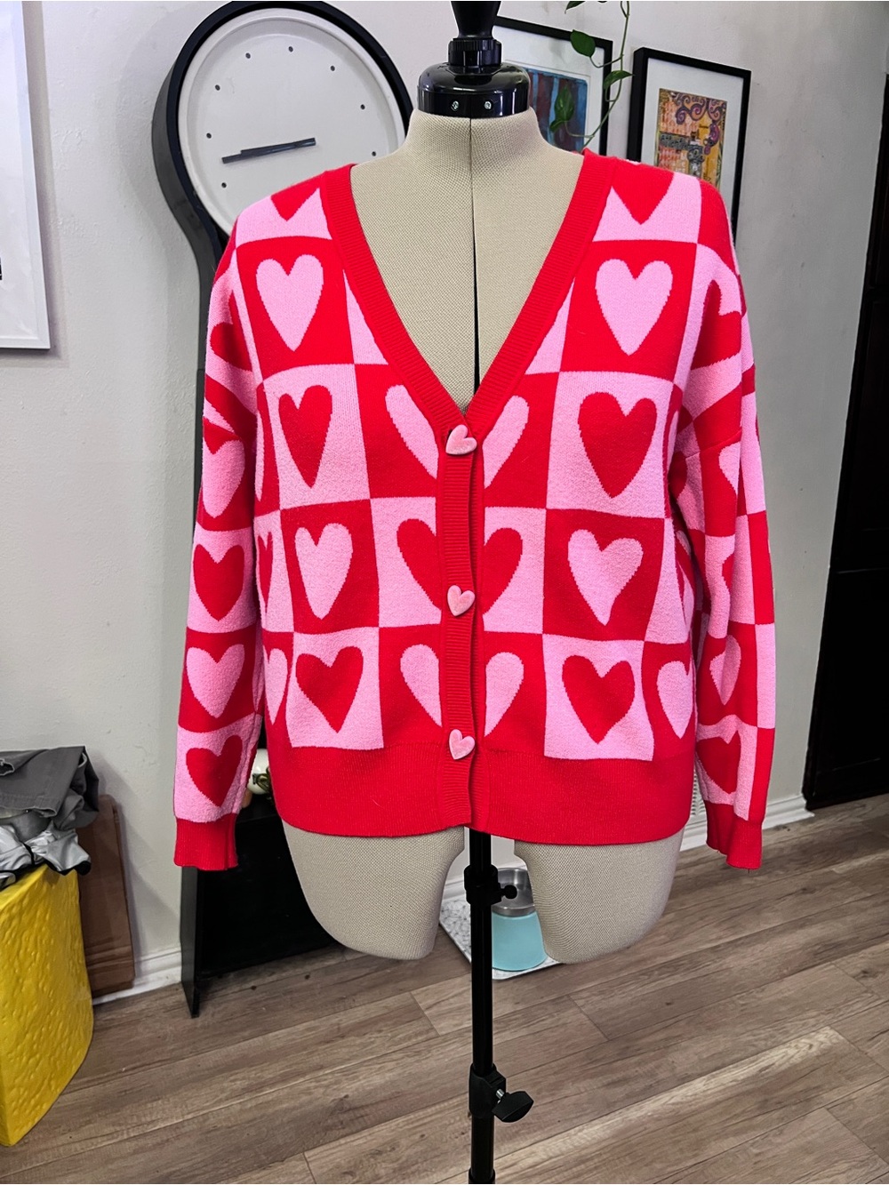 32 Degrees Red and Pink Heart-Print V-Neck Cardigan